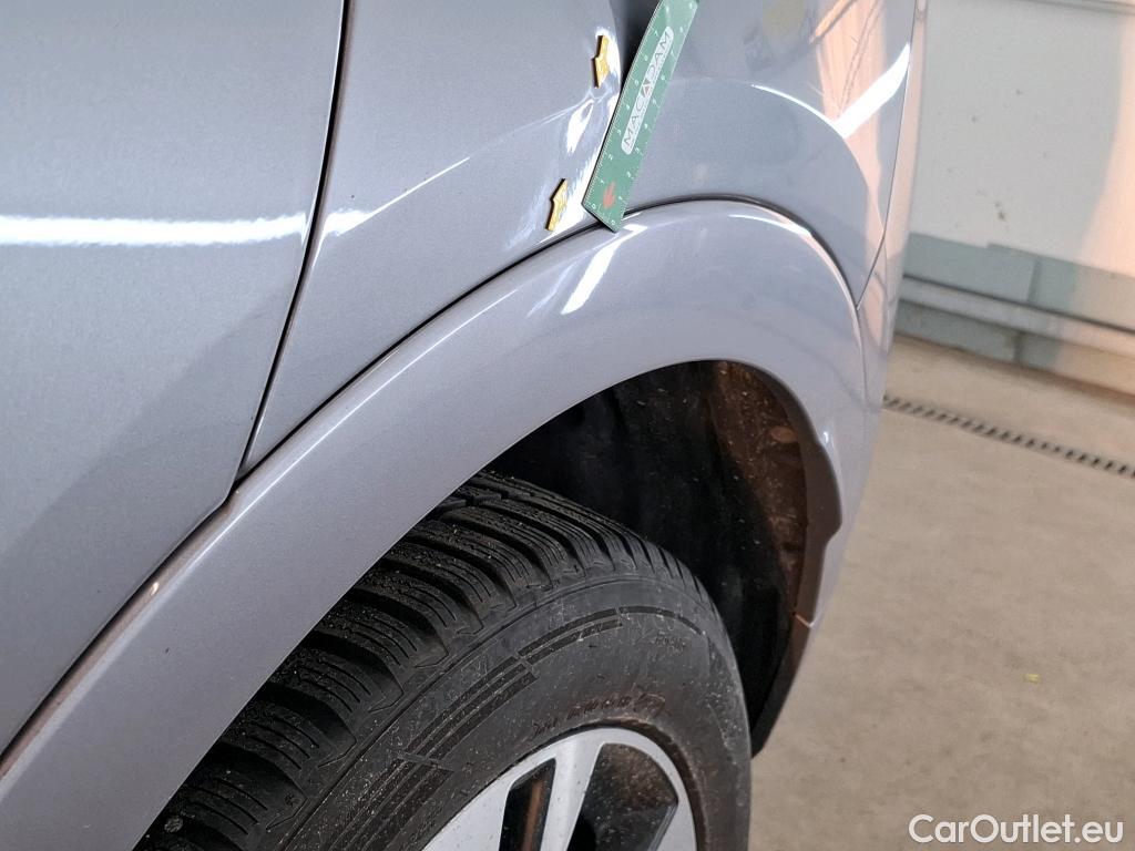  Opel   Grandland X Grandland X Elegance Business 1.5 130CV BVA8 E6d #34
