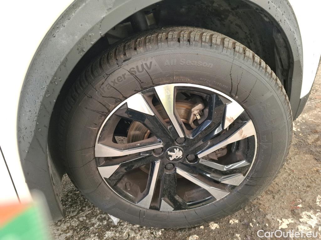  Peugeot  2008  Allure Business 1.5 HDi 130CV BVA8 E6d #1