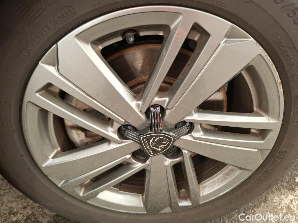  Peugeot  308  Active Pack 1.5 HDi 130CV BVM6 E6d #12
