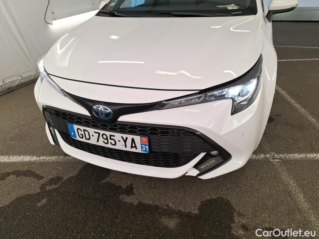  Toyota  Corolla TOYOTA  / 2018 / 5P / Berline Hybride 122h Dynamic Business Stage Acad #16