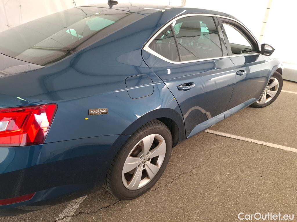  Skoda  Superb  Berline Business 2.0 TDI 150CV BVA7 E6d #4