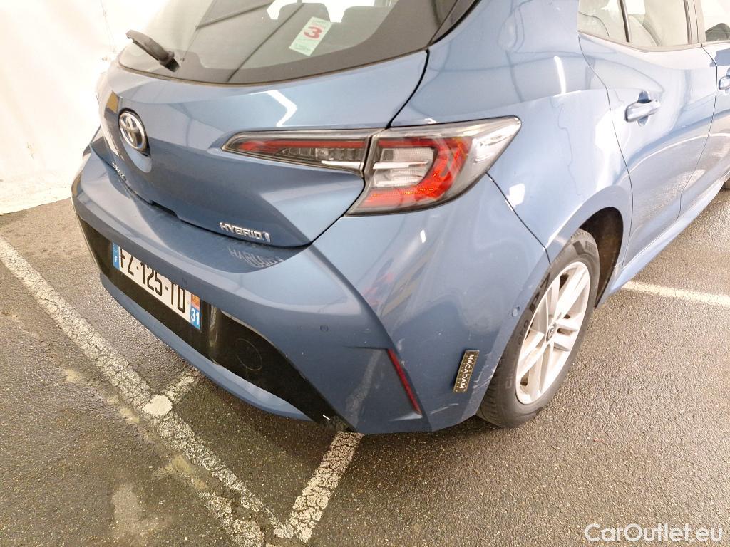  Toyota  Corolla TOYOTA  / 2018 / 5P / Berline Hybride 122h Dynamic Business Stage Acad #17