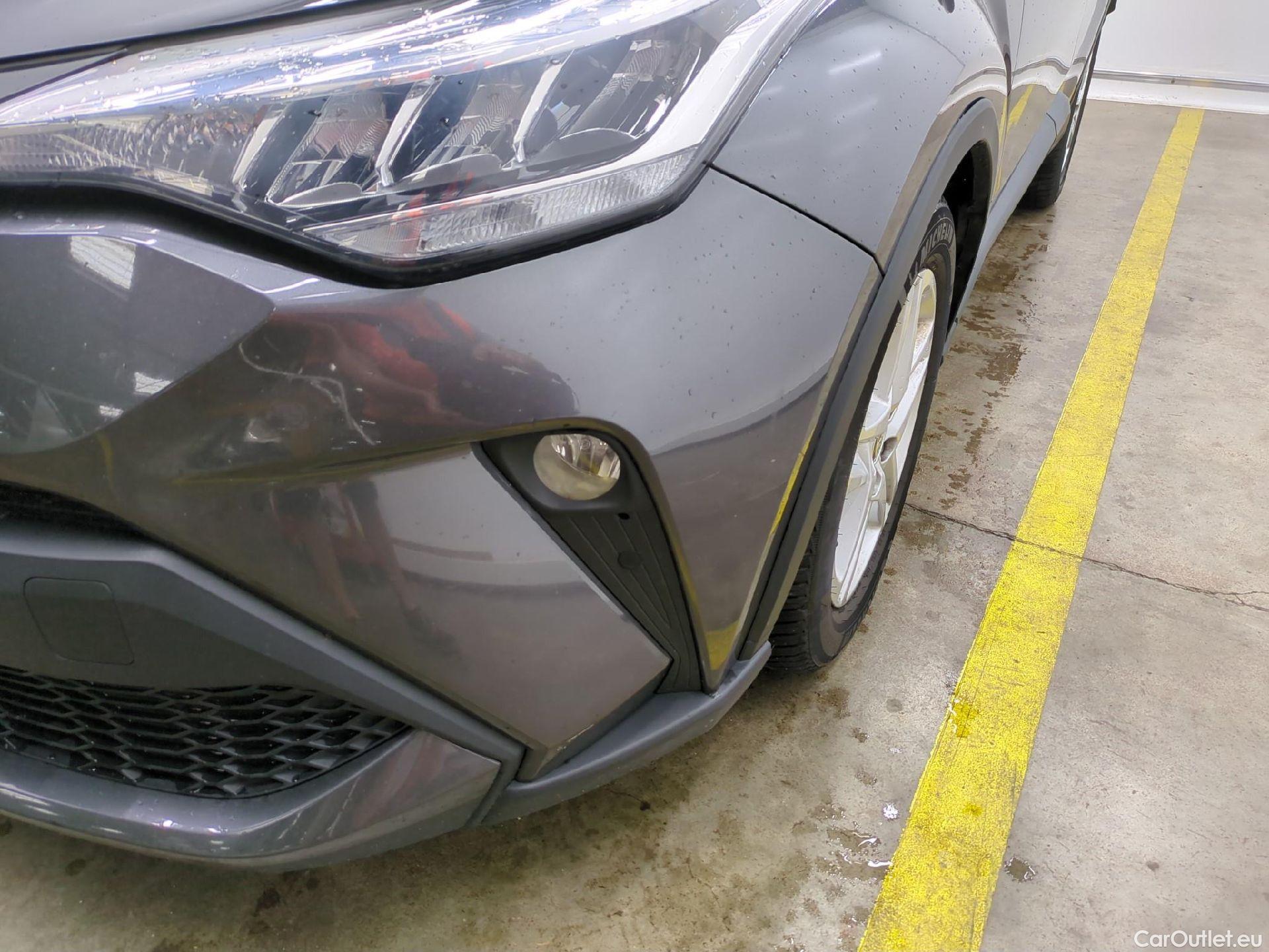  Toyota  C-HR TOYOTA  / 2016 / 5P / SUV 1.8 HYBRIDE 122 DYNAMIC BUSINESS #11