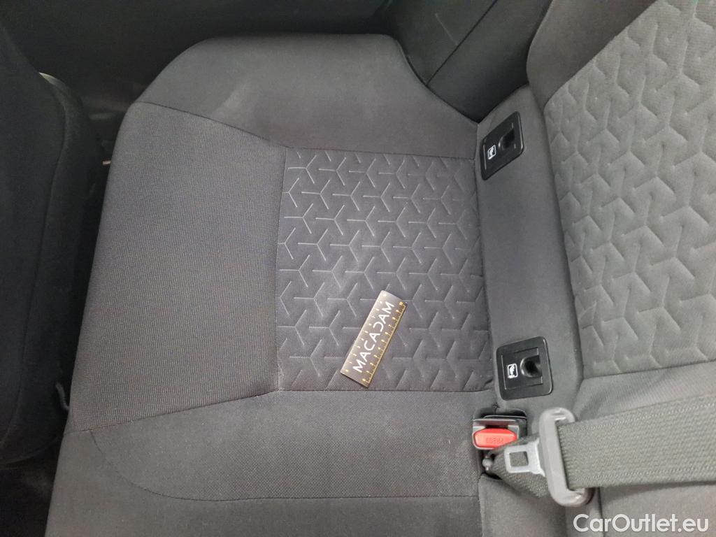  Toyota  Corolla TOYOTA  / 2018 / 5P / Berline Hybride 122h Dynamic Business Stage Acad #23