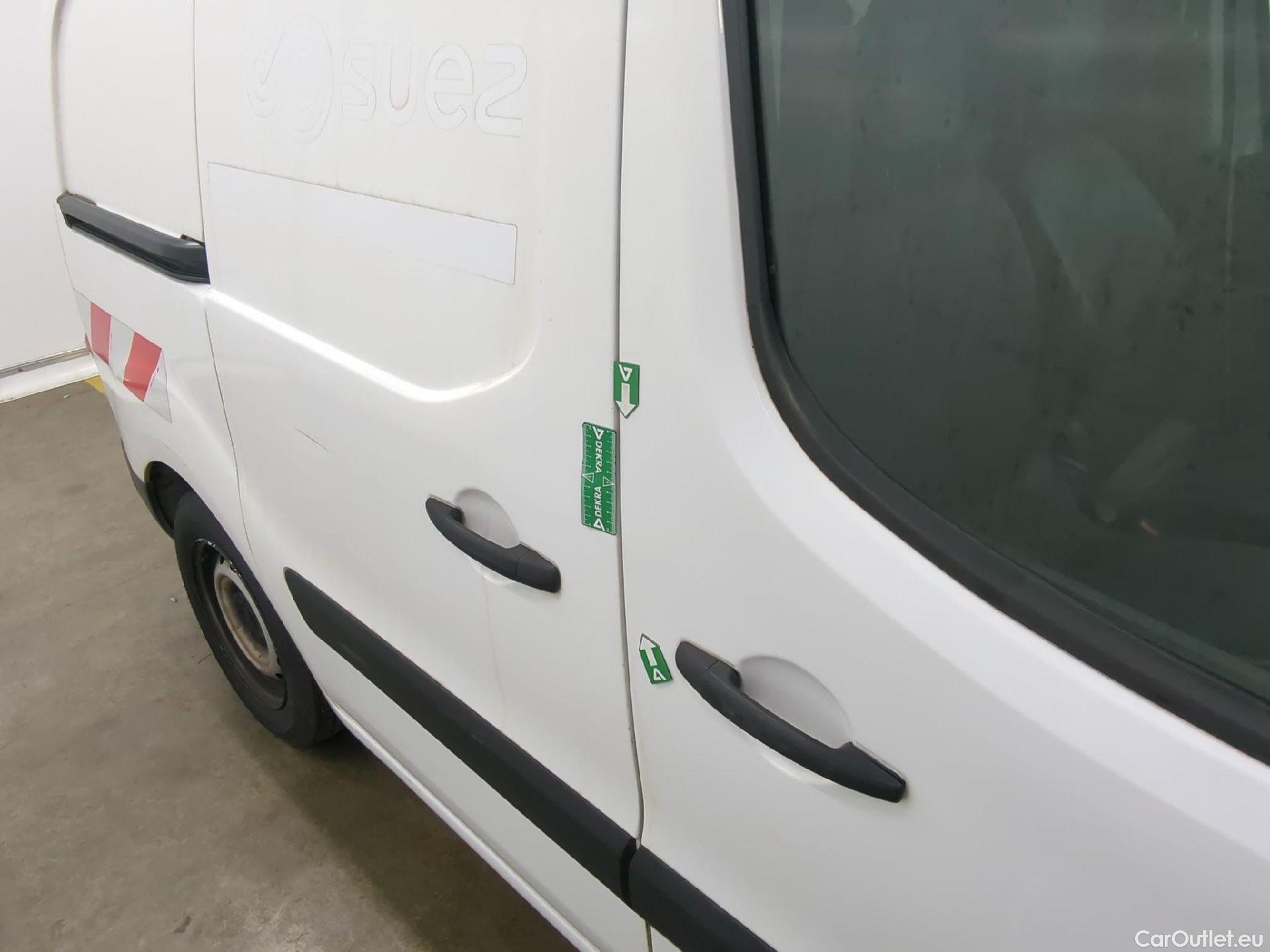 Citroen  Berlingo  Fourgon Club L1 (Court) 1.6 BlueHDi 100CV BVM5 E6 #23