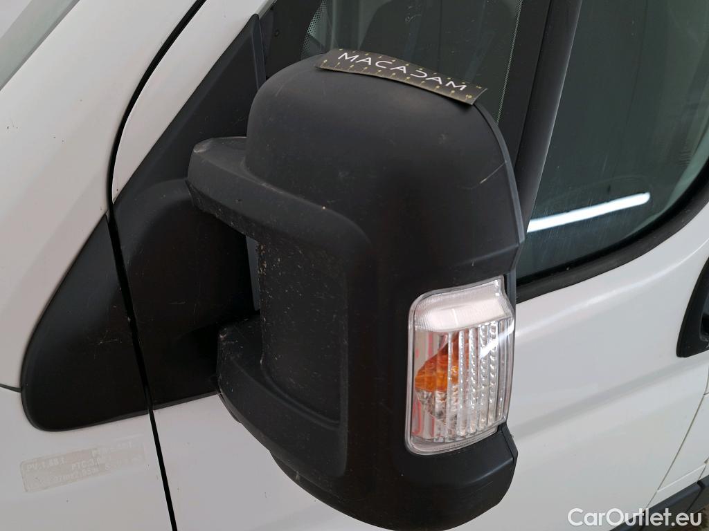  Peugeot  Boxer PEUGEOT  VU 4p Fourgon 2.0 BLUEHDI 110 PREMIUM 330 L1H2 #21