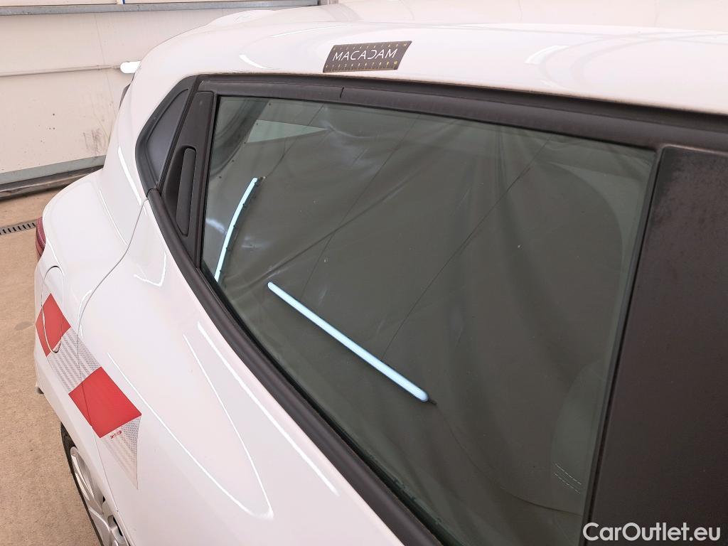  Renault  Clio  IV Air MediaNav 1.5 dCi 75CV BVM5 E6 #7