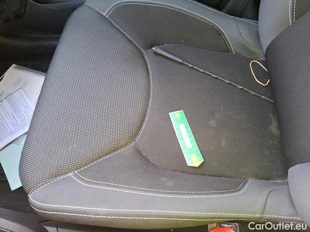  Renault  Clio  IV Air MediaNav 1.5 dCi 90CV BVM5 E6 #30