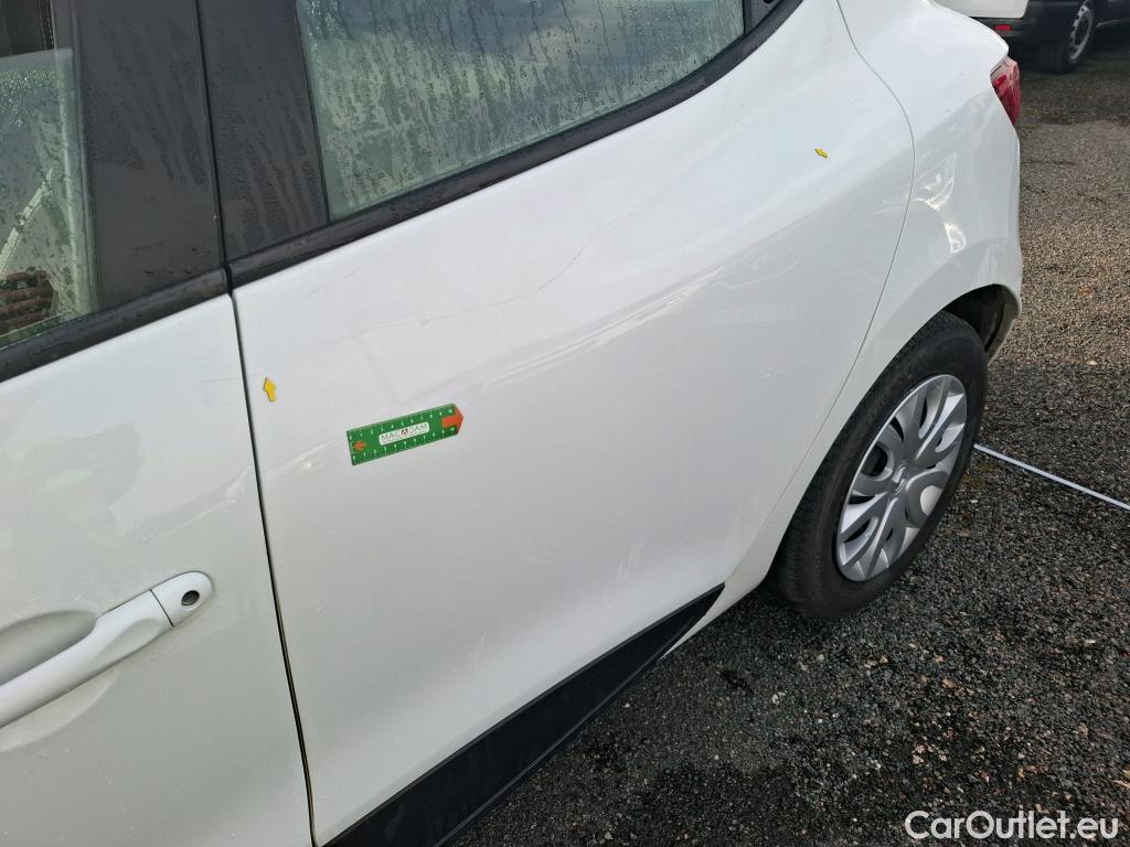  Renault  Clio  IV Air MediaNav 1.5 dCi 90CV BVM5 E6 #13