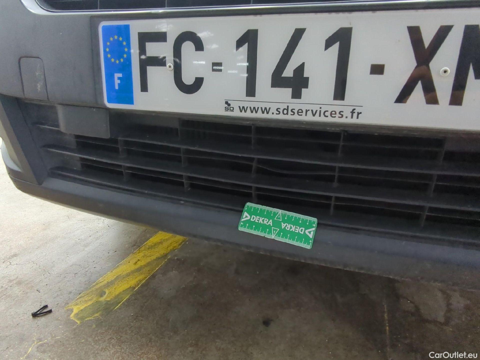  Citroen  Berlingo  Fourgon Club L1 (Court) 1.6 BlueHDi 100CV BVM5 E6 #25