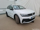  Volkswagen  Tiguan VOLKSWAGEN  / 2016 / 5P / SUV 2.0 TDI 150 DSG7 Black R-Line(SP) #4