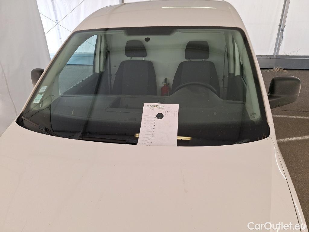  Volkswagen  Caddy VOLKSWAGEN  Van / 2015 / 4P / Fourgonnette 2.0 TDI 75 Business Line #17