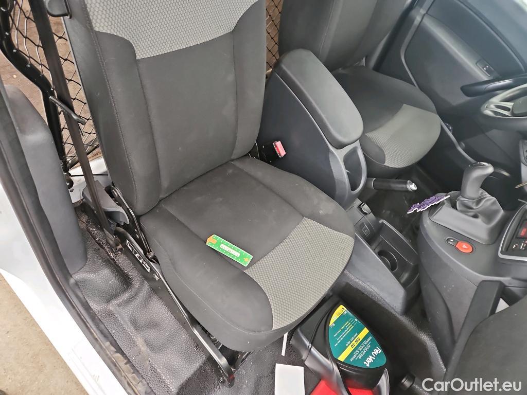 Renault  Kangoo  Express Grand Confort (L1) 1.5 dCi 90CV BVM5 E6 #40