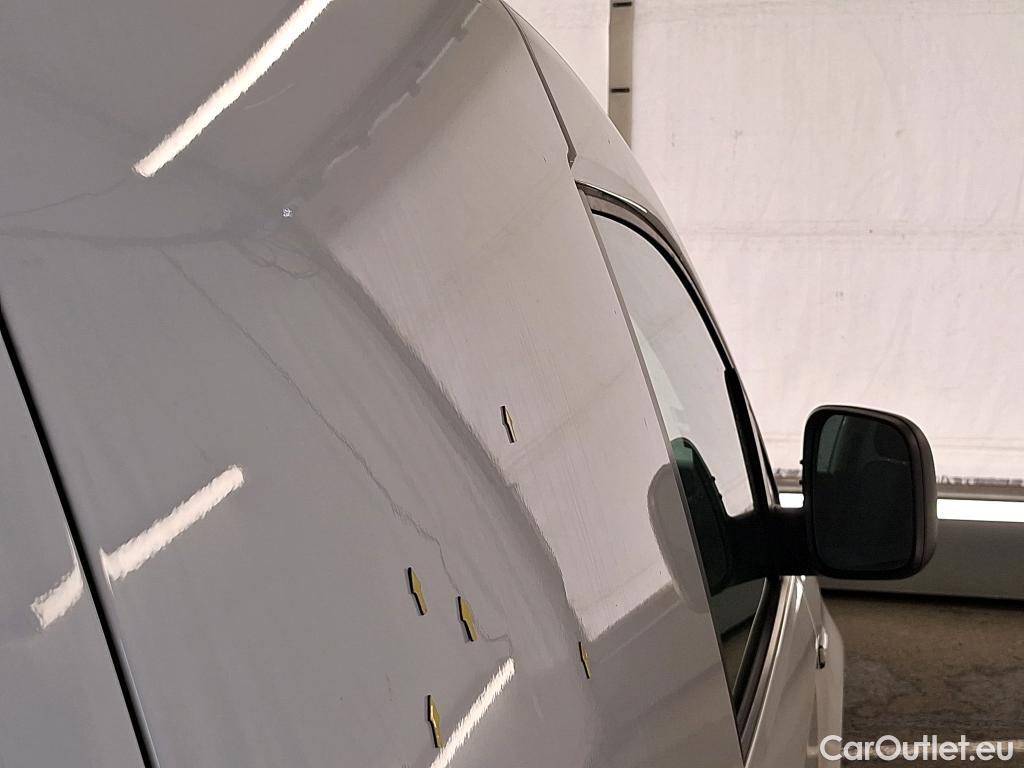  Volkswagen  Caddy VOLKSWAGEN  Van / 2015 / 4P / Fourgonnette 2.0 TDI 75 Business Line #31