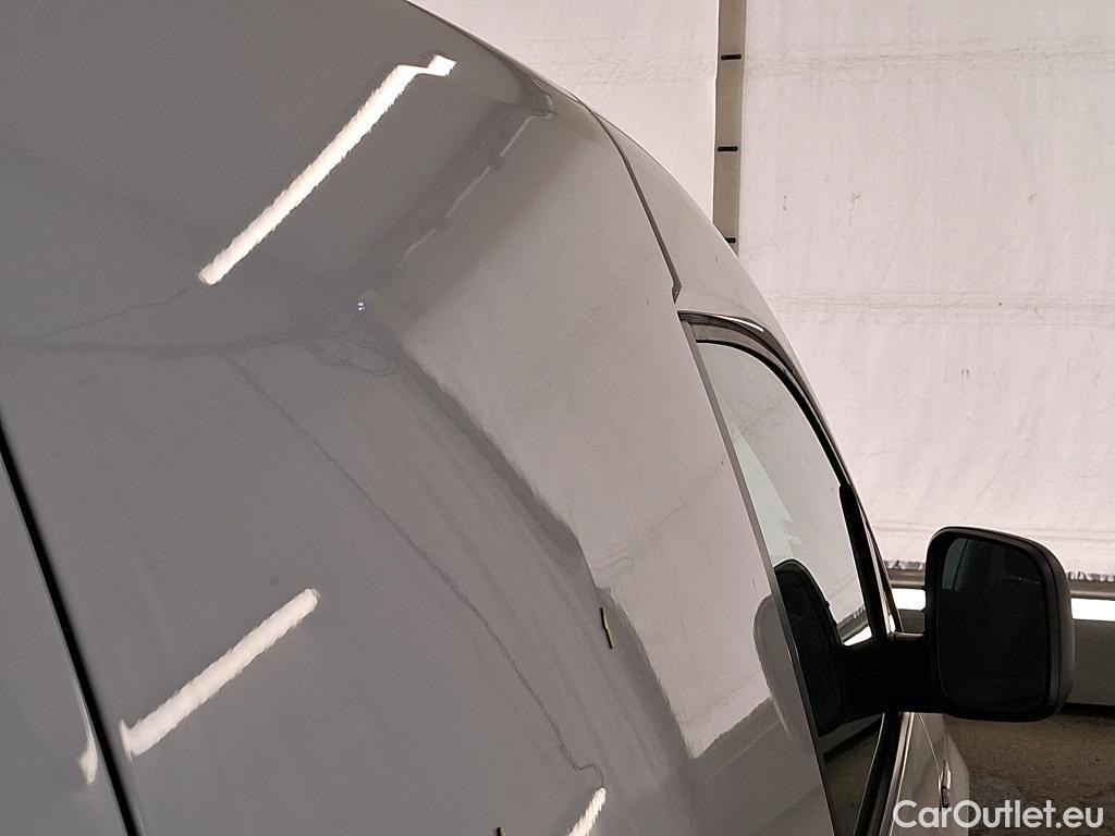  Volkswagen  Caddy VOLKSWAGEN  Van / 2015 / 4P / Fourgonnette 2.0 TDI 75 Business Line #32