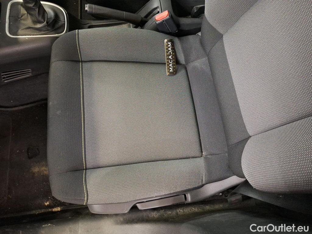  Citroen  C3  Shine Business 1.2 PureTech 110CV BVM6 E6d #32