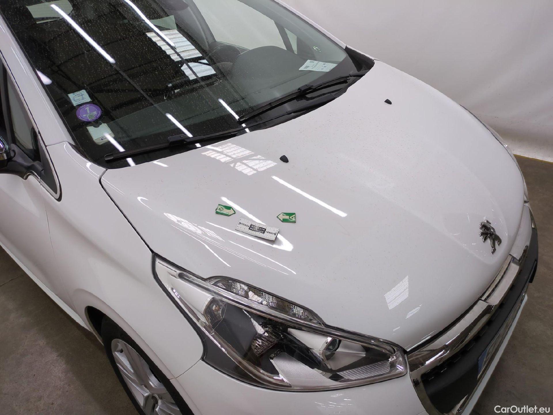  Peugeot  208  Allure Business 1.2 PureTech 110CV BVM5 E6 #12