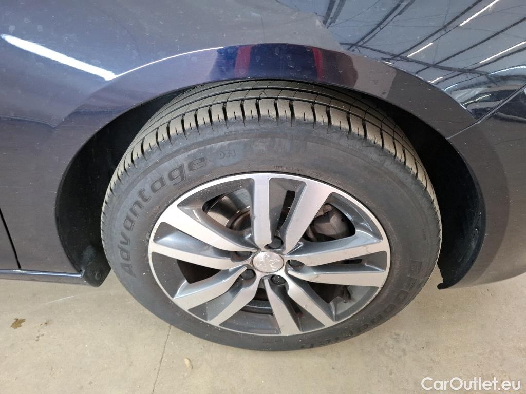  Peugeot  308  Allure Business 1.2 PureTech 130CV BVA8 E6d #13