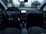  Peugeot  208  Allure Business 1.2 PureTech 110CV BVM5 E6 #5