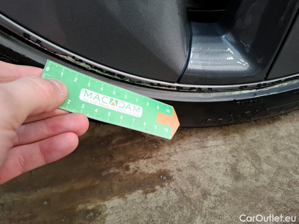  Tesla  Model 3 TESLA  / 2018 / 4P / Berline Standard RWD Plus #26