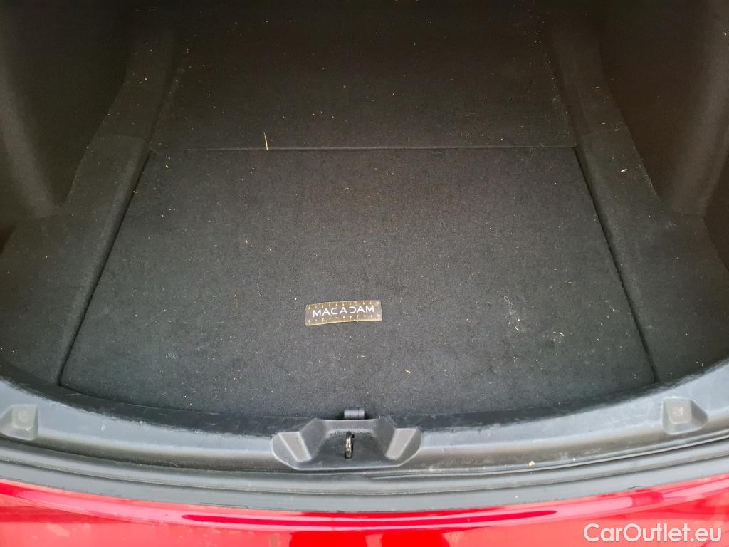  Tesla  Model 3 TESLA  / 2018 / 4P / Berline Standard RWD Plus #39