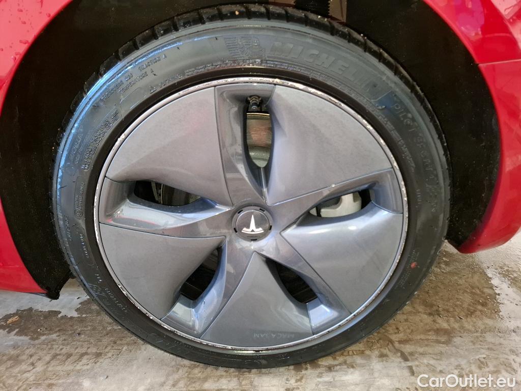  Tesla  Model 3 TESLA  / 2018 / 4P / Berline Standard RWD Plus #44