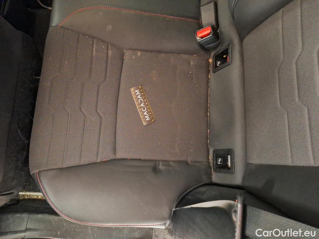  Toyota  Corolla TOYOTA  / 2018 / 5P / Berline Hybride 184h Collection #9