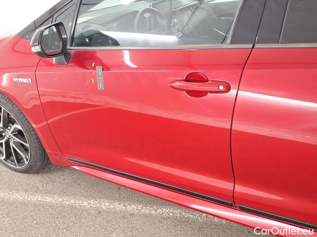  Toyota  Corolla TOYOTA  / 2018 / 5P / Berline Hybride 184h Collection #1