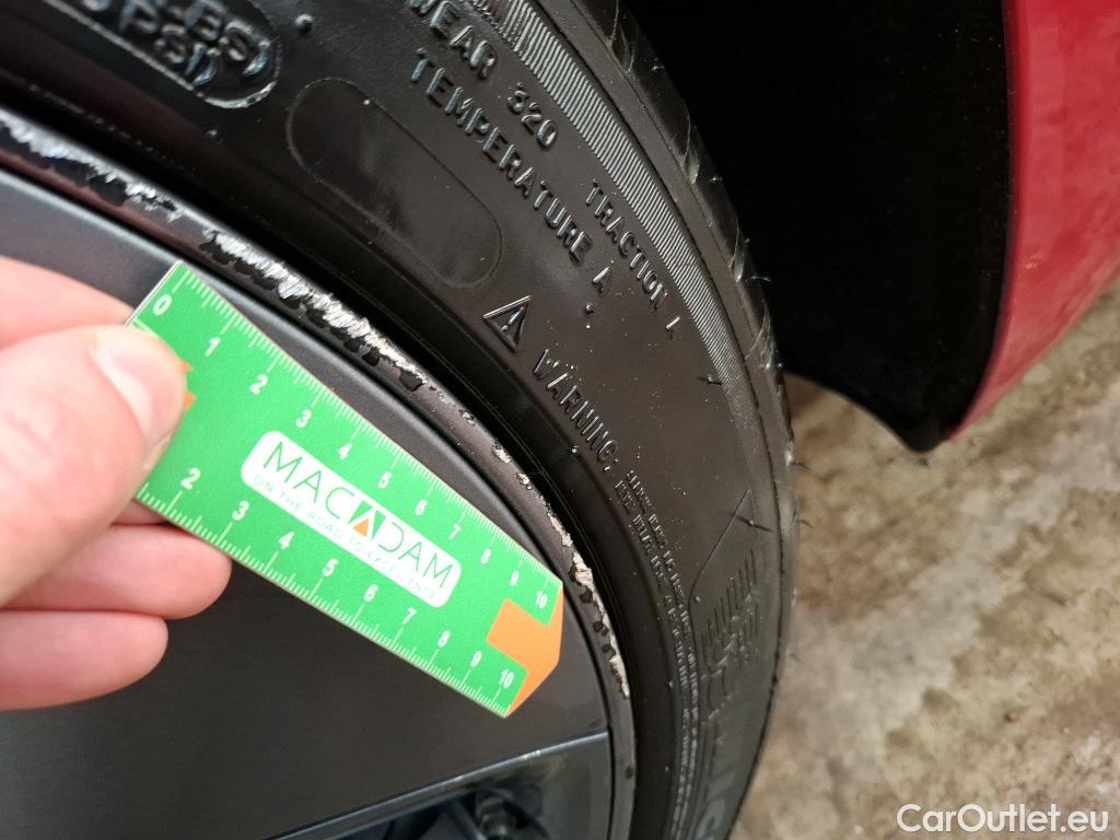  Tesla  Model 3 TESLA  / 2018 / 4P / Berline Standard RWD Plus #30