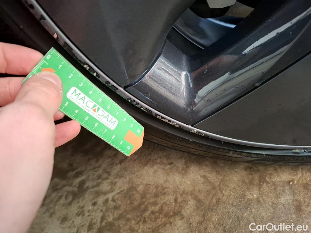  Tesla  Model 3 TESLA  / 2018 / 4P / Berline Standard RWD Plus #36