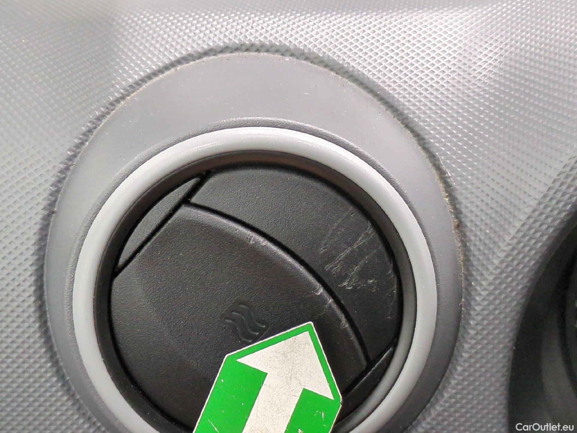  Citroen  Berlingo  Fourgon Club L1 (Court) 1.6 BlueHDi 100CV BVM5 E6 #3