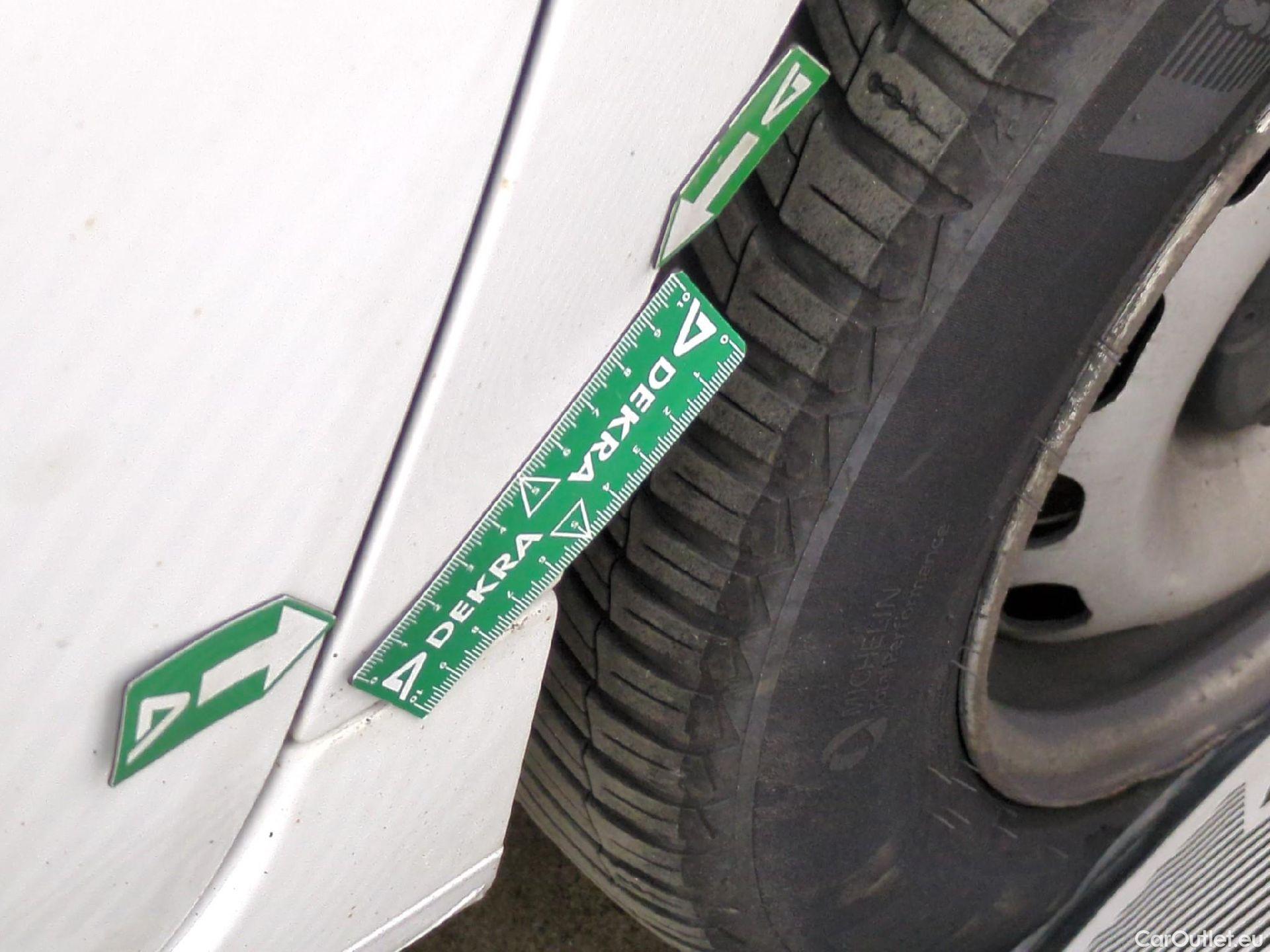  Citroen  Berlingo  Fourgon Club L1 (Court) 1.6 BlueHDi 100CV BVM5 E6 #19