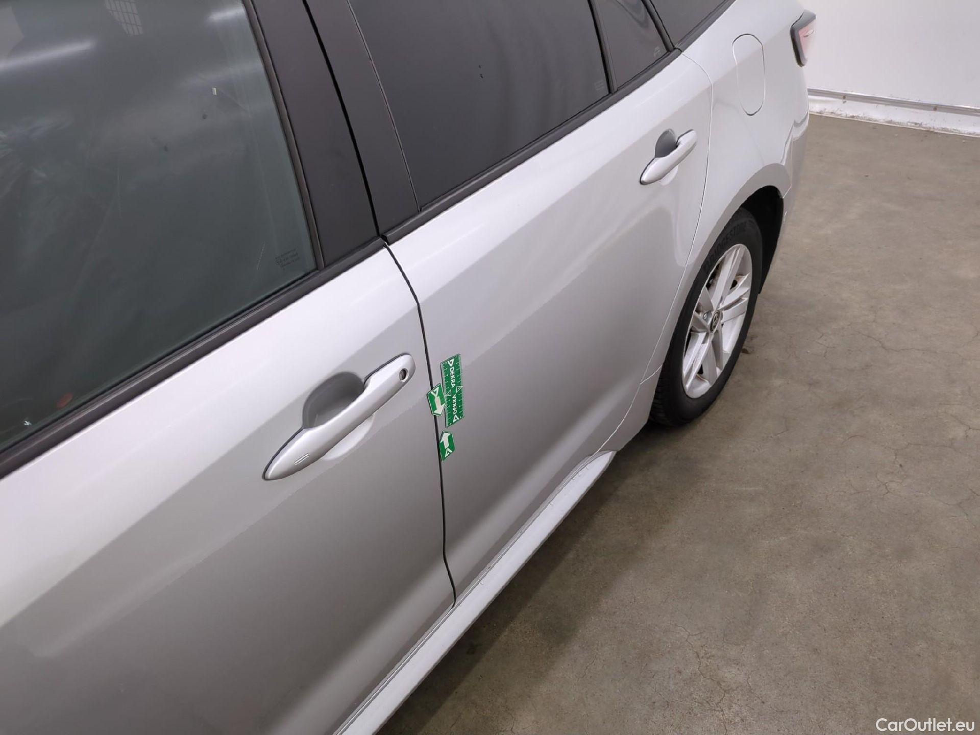  Toyota  Corolla TOYOTA  Touring Sports / 2018 / 5P / Break Hybride 122h Dynamic Business Stage Acad TVU #23