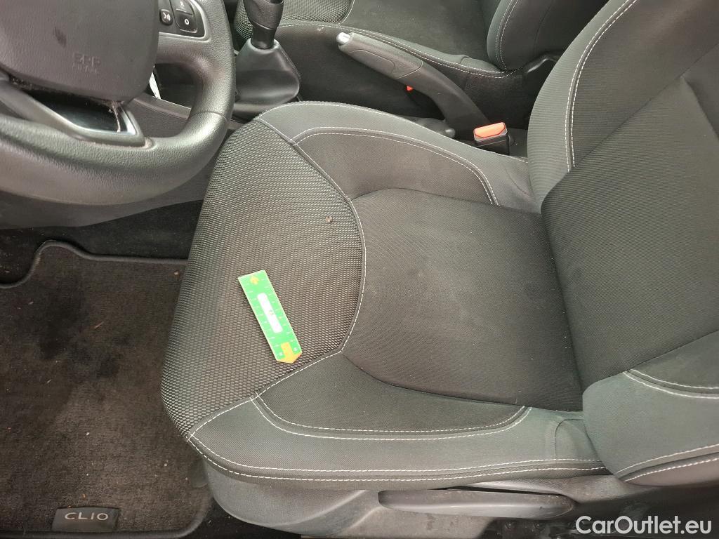  Renault  Clio  IV Air MediaNav 1.5 dCi 90CV BVM5 E6 #14
