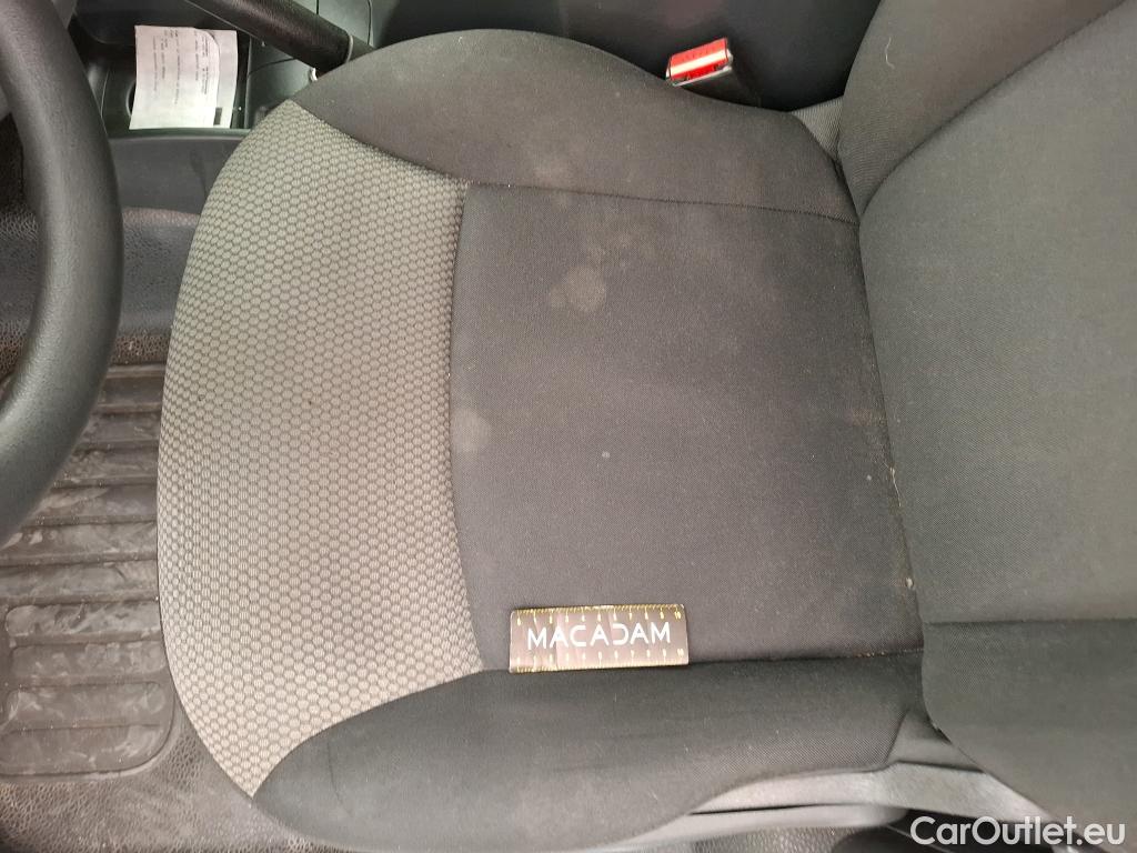  Renault  Kangoo  II Express Grand Confort (L1) 1.5 dCi 80CV BVM6 E6dT #15