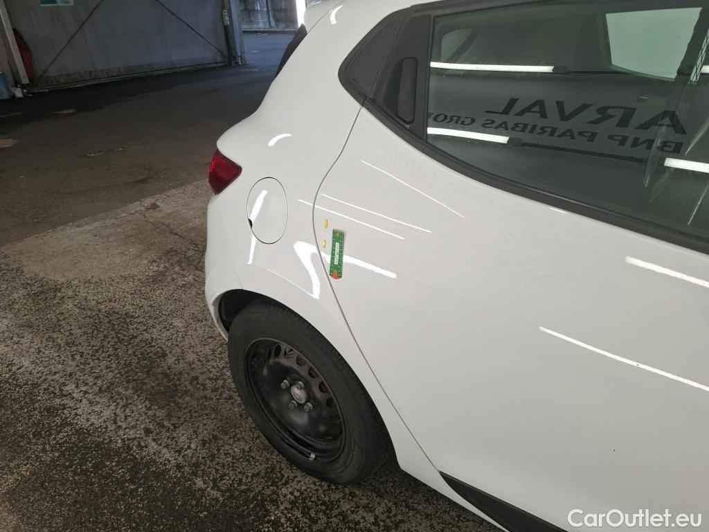  Renault  Clio  IV Air MediaNav 1.5 dCi 90CV BVM5 E6 #11