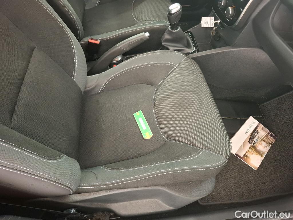  Renault  Clio  IV Air MediaNav 1.5 dCi 90CV BVM5 E6 #13
