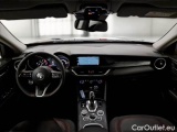  Alfa Romeo   STELVIO ALFA ROMEO / 2017 / 5P / SUV 2.2 TURBO DIESEL 190CV BUSINESS AT8 Q4 #3