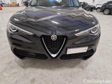  Alfa Romeo   STELVIO ALFA ROMEO / 2017 / 5P / SUV 2.2 TURBO DIESEL 190CV BUSINESS AT8 Q4 #31