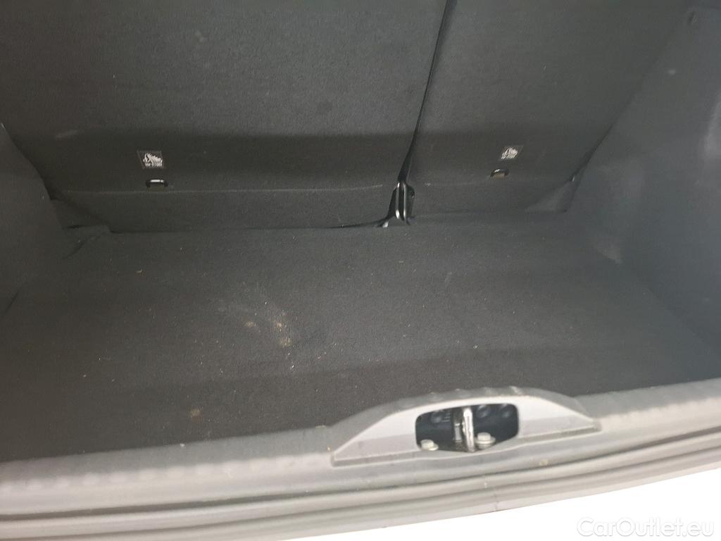  Citroen  C3 CITROEN  / 2020 / 5P / Berline PureTech 83 S&S BVM Feel Pack #4