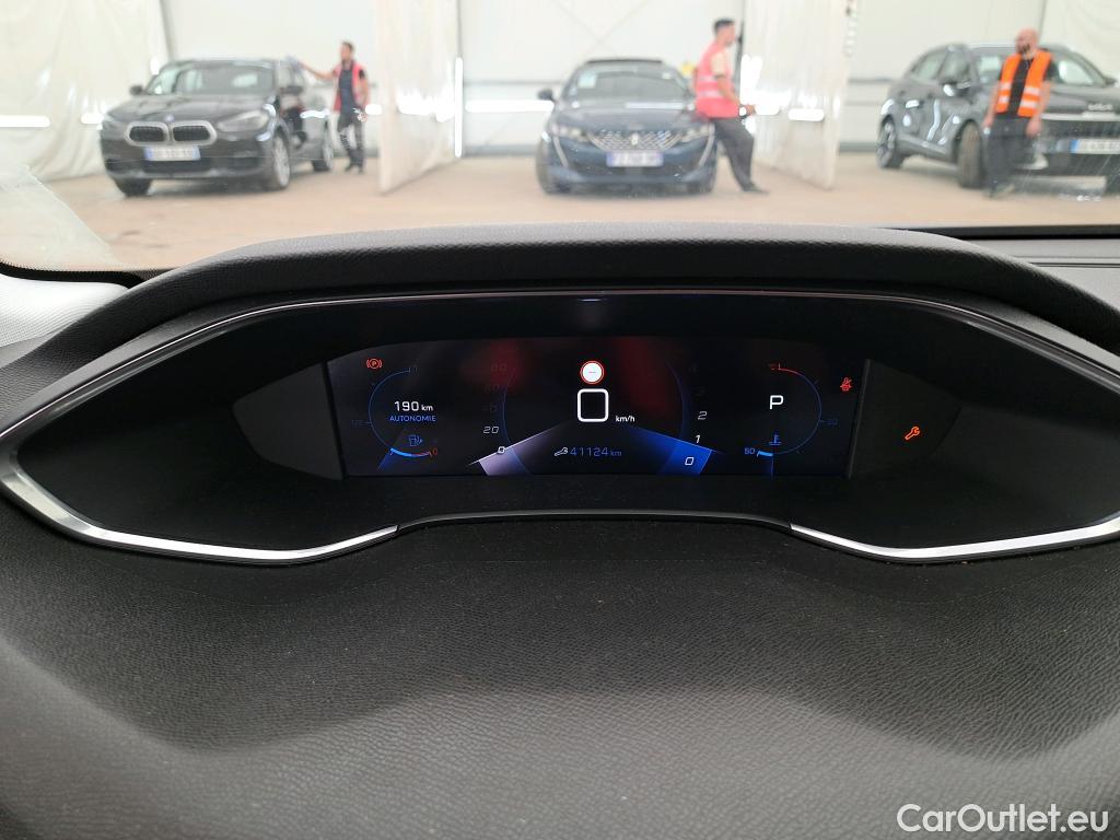  Peugeot  308  Allure 1.2 PureTech 130CV BVA8 E6d #32