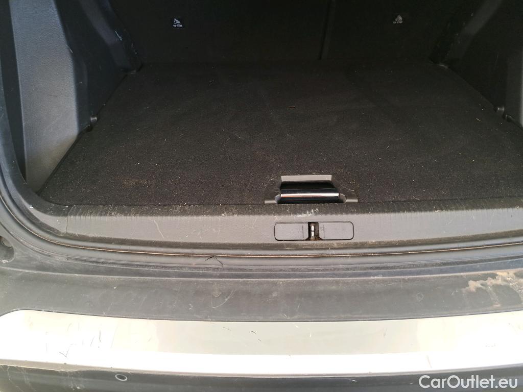  Peugeot  2008  Allure Business 1.2 PureTech 130CV BVA8 E6d #25