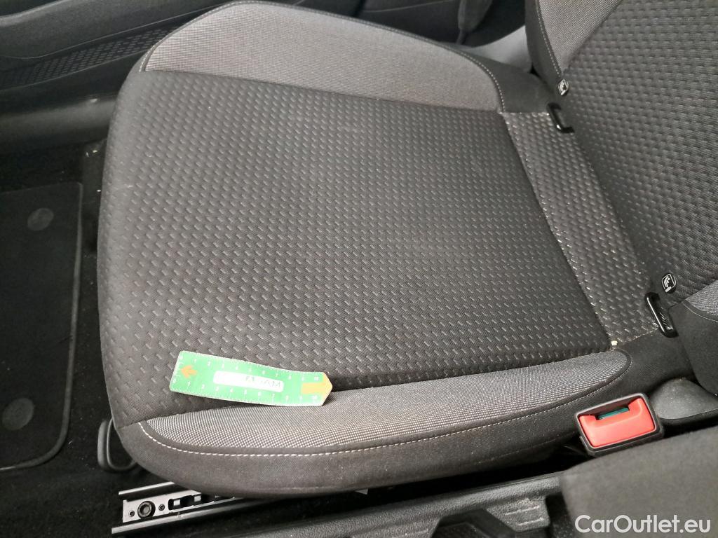  Volkswagen  Polo VOLKSWAGEN  / 2021 / 5P / Berline 1.0 TSI 95 Life Business #16