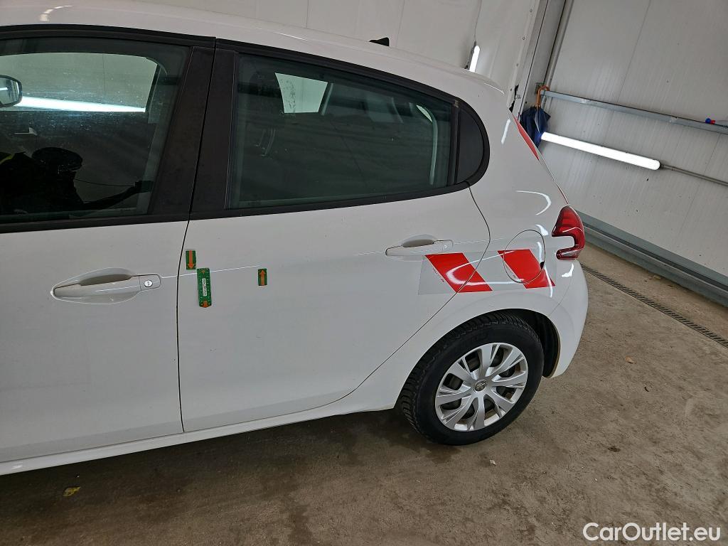  Peugeot  208  Affaire Premium Pack 1.2 80CV BVM5 E6dT #11