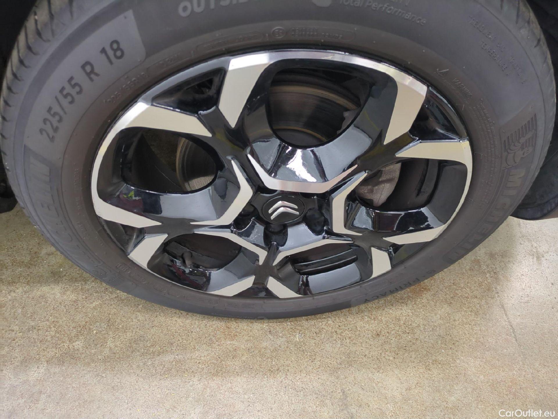  Citroen  C5  Aircross Shine 1.2 PureTech 130CV BVA8 6E #4