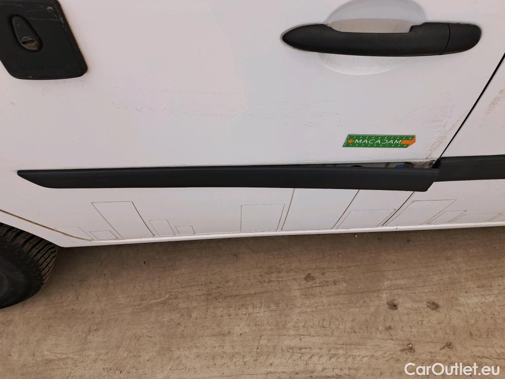  Renault  Kangoo  II Express Grand Confort (L1) 1.5 dCi 80CV BVM6 E6dT #57