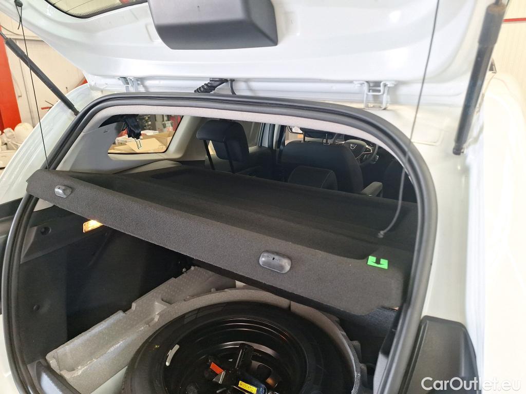  Dacia  Duster 1.5 Blue dCi 115CP Comfort 4WD #9