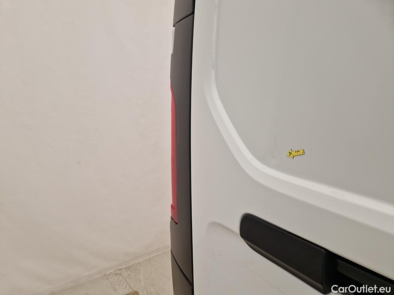  Renault  Captur 2.0 Blue dCi 146CP Authentique L2H2 #10