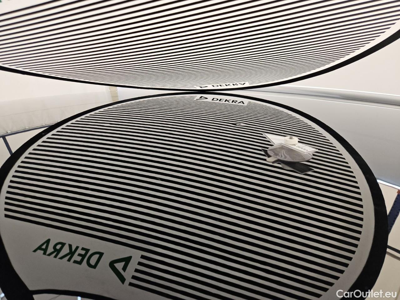  Mercedes  EQA  250 #29