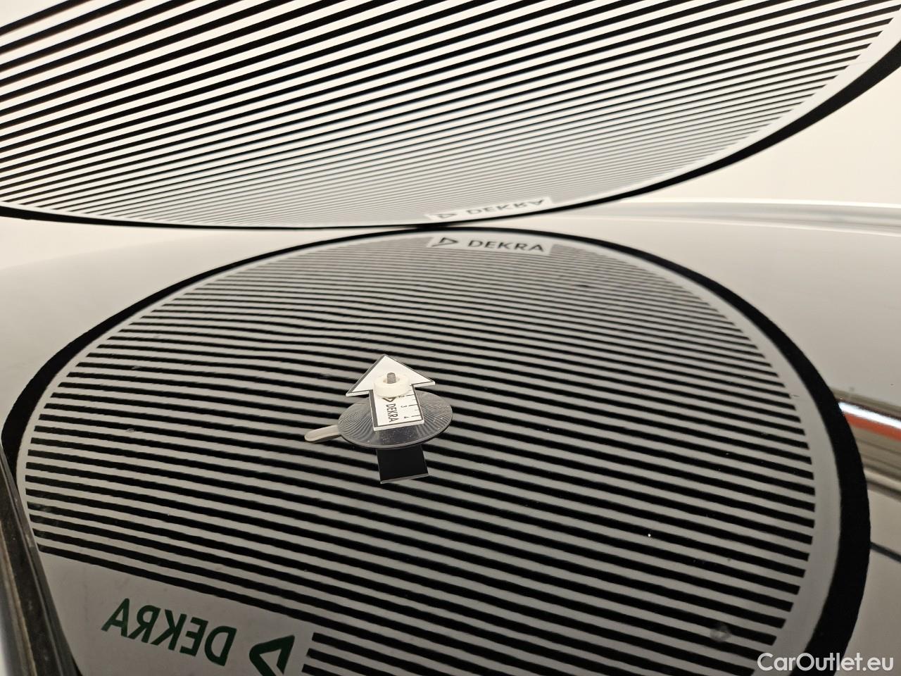  Mercedes  EQA  250 #31